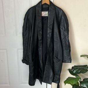 Excelled 80’‎ Vintage drop shoulder belted Wrap Leather Coat Size L